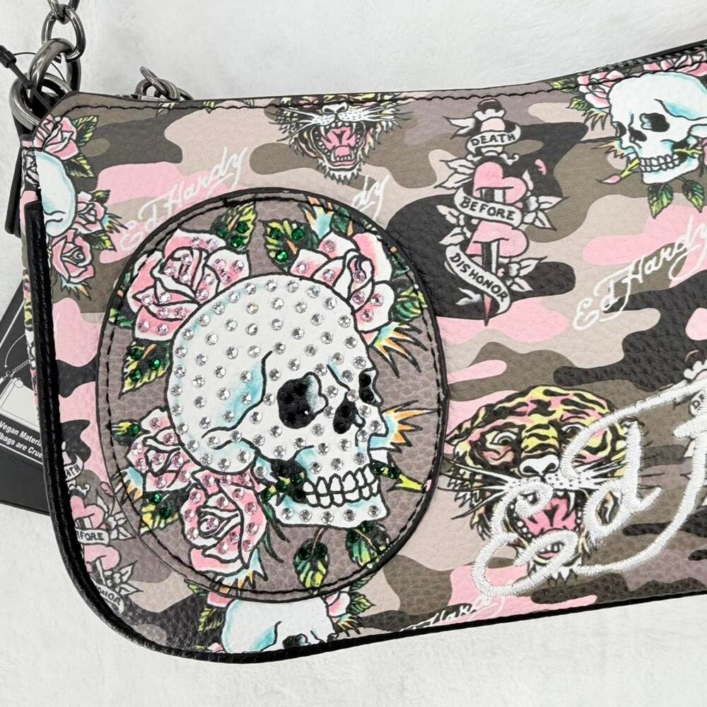 Ed Hardy Bag - Picture 3 of 8